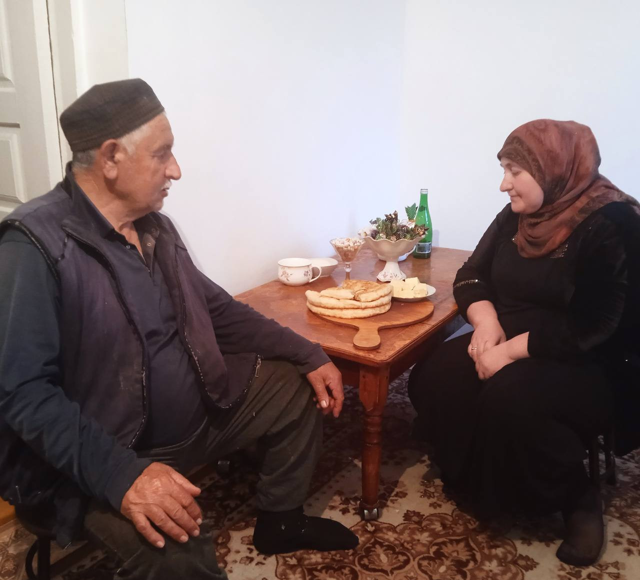 Посещение подопечных с целью оказания им социальных услуг.