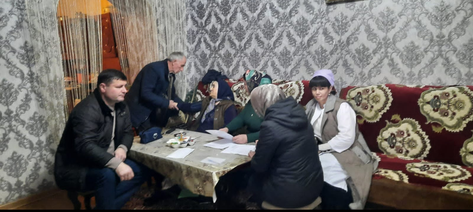 Более 750 услуг оказано Комплексным центром социального обслуживания Минтруда РД в Табасаранском районе в рамках проекта «Старшее поколение» нацпроекта «Демография»