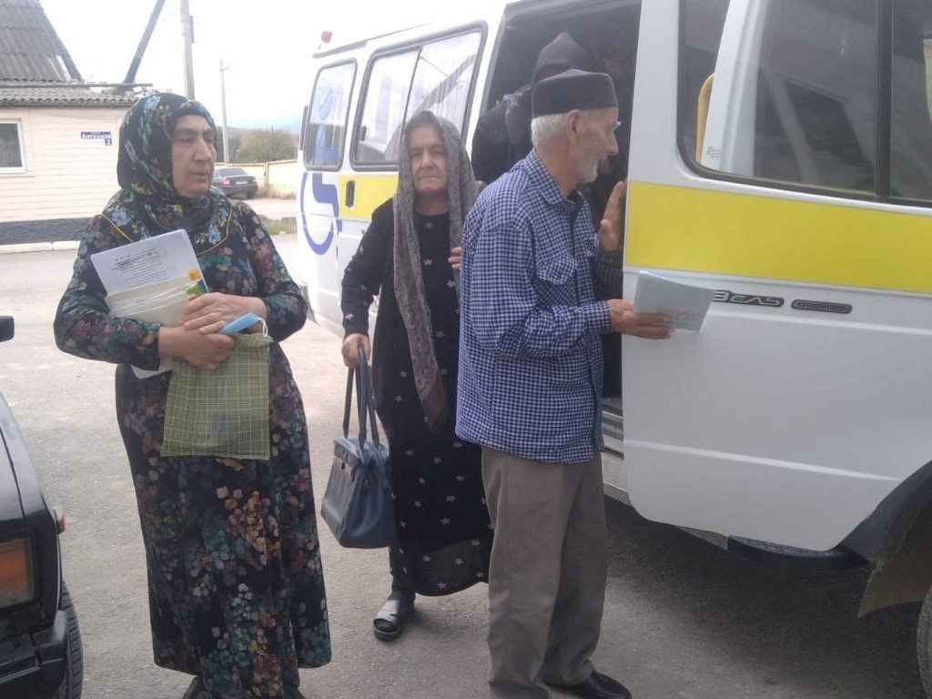 Старше 65 лет