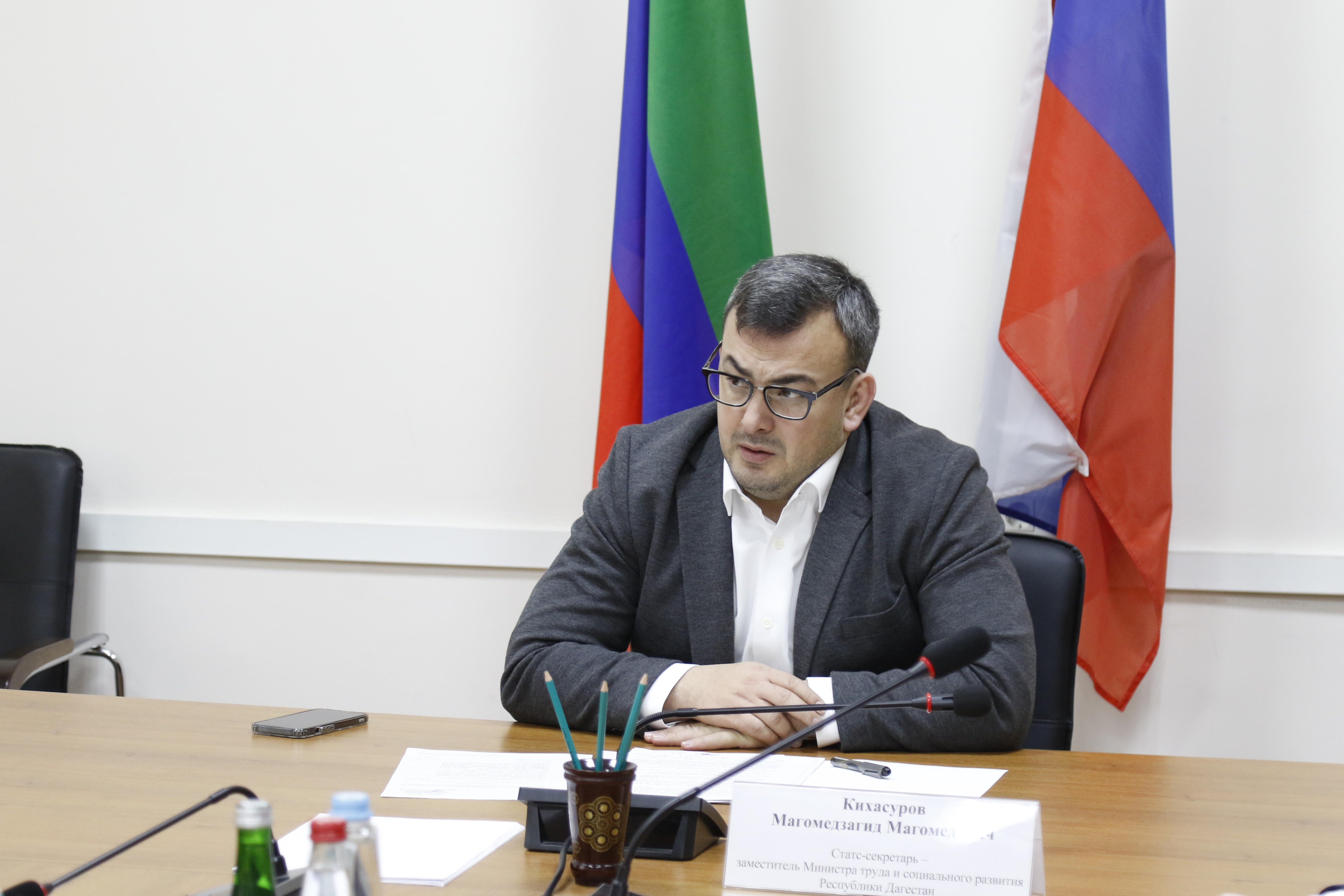 В Минтруда Дагестана обсудили возможность трудоустройства инвалидов в альтернативном порядке