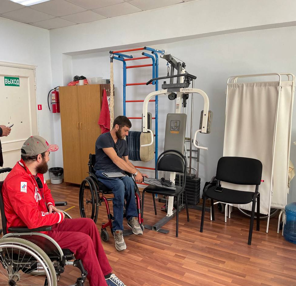 Отделение граждан пожилого возраста и инвалидов в полустационарной форме.