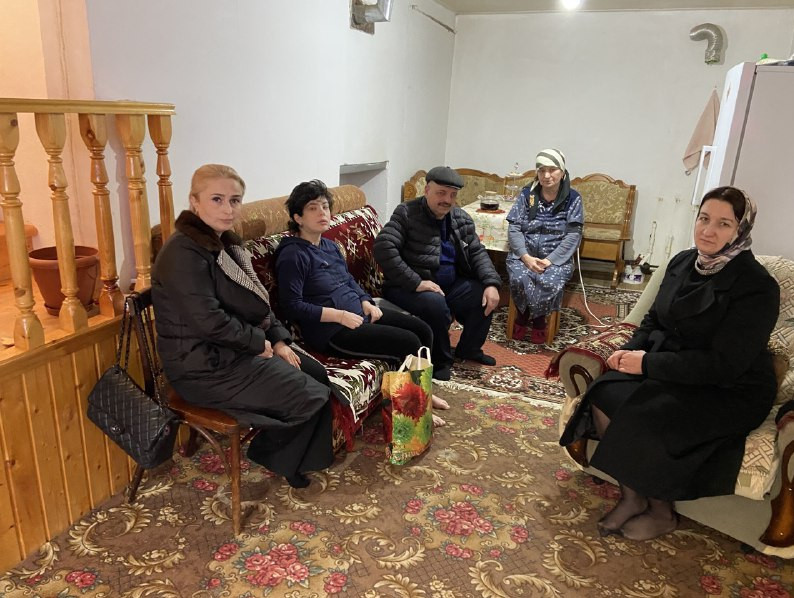 ВЫЕЗД В СЕМЬЮ ЭМИРБЕКОВЫХ