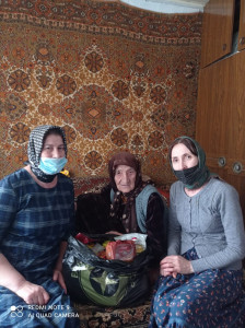 8 Марта работниками отделения срочного социального обслуживания населения совместно с