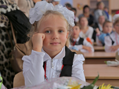 РАЗЪЯСНЕНИЯ ПО НАЗНАЧЕНИЮ ЕДИНОВРЕМЕННОЙ ДЕНЕЖНОЙ ВЫПЛАТЫ НА ДЕТЕЙ,ПОСТУПАЮЩИХ В ПЕРВЫЙ КЛАСС ИЗ МАЛОИМУЩИХ МНОГОДЕТНЫХ СЕМЕЙ