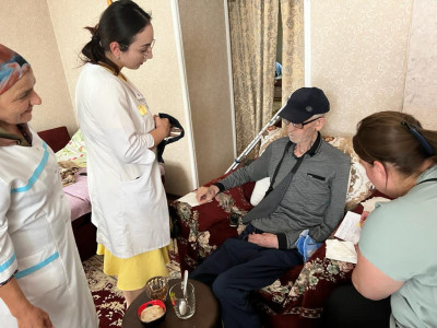 Старшее поколение 65+