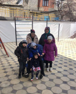 Вышли на свежий воздух