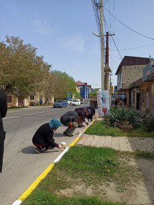 25.04.2022г. работники Центра на субботнике.