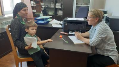 Обращение малоимущей семьи в Центр для получения комплекса необходимых услуг.