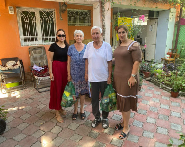 Помощь беженцам с ДНР, ЛНР и Украины