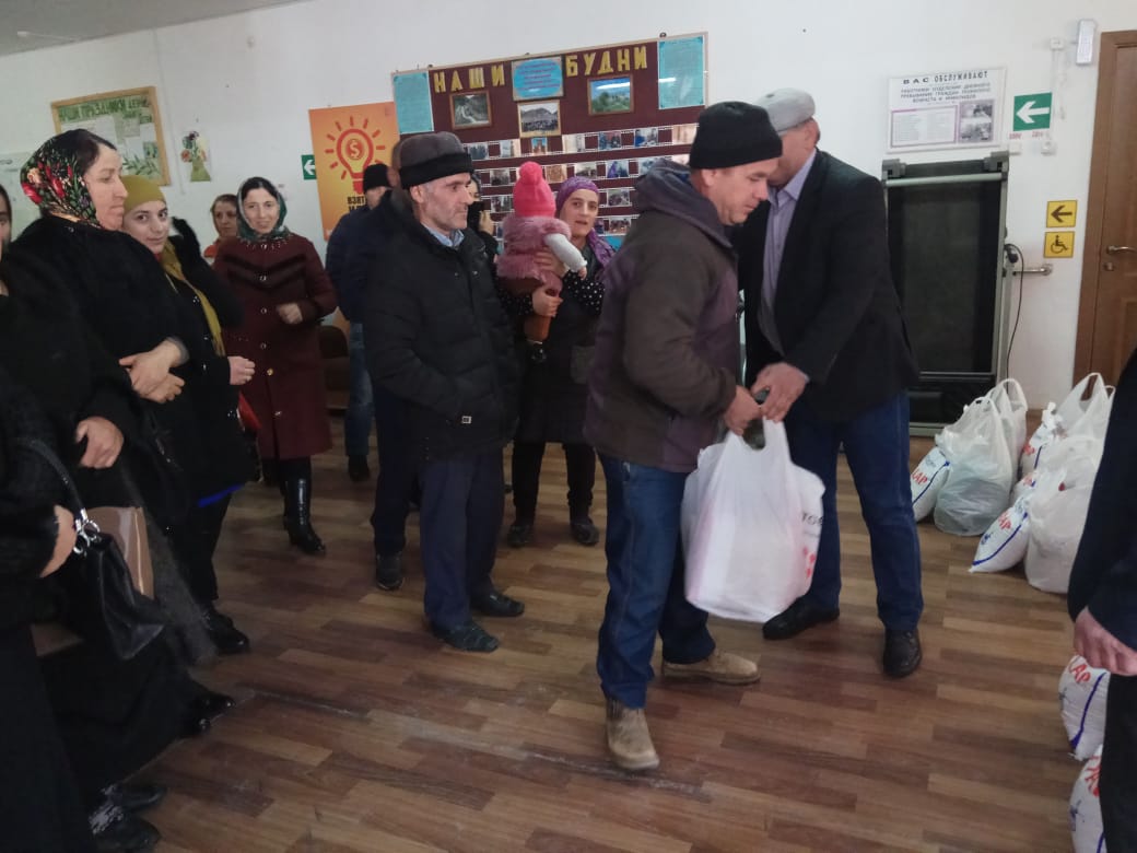 Благодаря акции «Спеши творить добро» 37 остронуждающимся семьям была оказана помощь.