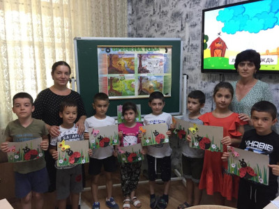 Занятие с детьми на тему: "Времена года: лето"