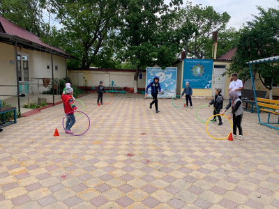 Эстафеты "Весёлые старты"