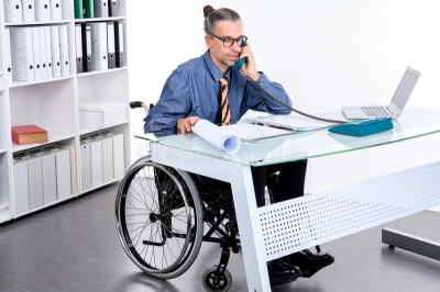 Объявление о проведении в 2022 году центром занятости населения в муниципальном образовании «город Каспийск» отбора работодателей для получения субсидии на оборудование (оснащение) рабочих мест для трудоустройства инвалидов