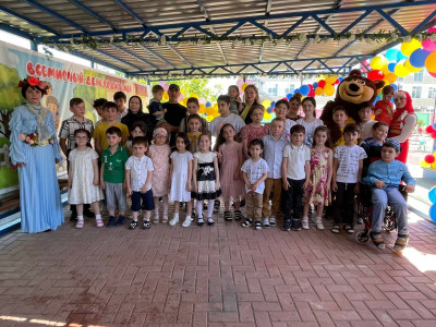 МЕРОПРИЯТИЕ " ЧЕМОДАННОЕ НАСТРОЕНИЕ " ПОСВЯЩЕННОЕ МЕЖДУНАРОДНОМУ ДНЮ ЗАЩИТЫ ДЕТЕЙ И ВСЕМИРНОМУ ДНЮ РОДИТЕЛЕЙ.