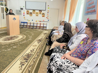 Cовещание с коллективом центра в целях реализации мер по недопущению распространения новой коронавирусной инфекции COVID-19.