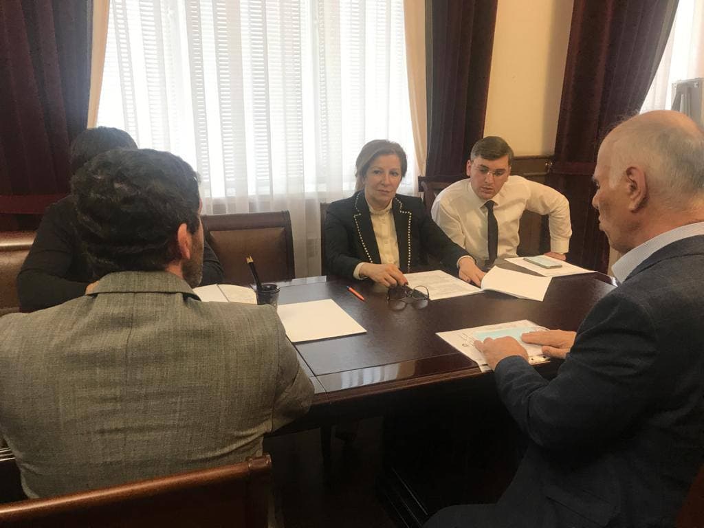 Изумруд Мугутдинова обсудила с представителями ВОС вопросы трудоустройства.