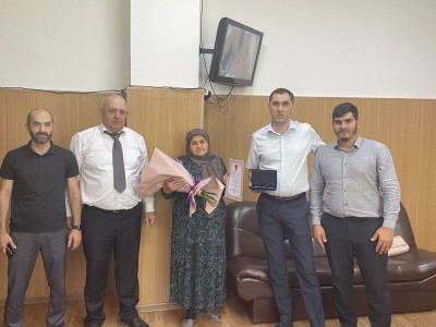 14.07.2022г.Накануне в ГКУ РД УСЗН в МО «Кизилюртовский район» состоялась торжественная церемония вручения медали «За любовь и верность»