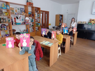 Поделка для мамы ко дню 8 марта