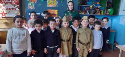 ГБУ РД КЦСОН в МО "Хасавюртовский район" ОСОД и СД ,специалист по работе с семьёй, с Куруш, Гаджиева Зарифа, приняла участие в проведении мероприятия, посвящённая ,ко Дню защитника отечества.