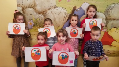 Занятие по аппликации к 8 марта «Корзинка цветов»