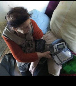 Оказание социально-медицинских услуг: систематическое наблюдение за получателем социальных услуг для выявления отклонений в состоянии здоровья ( измерение артериального давления).