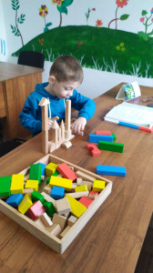 Занятие на тему "Знание геометрических фигур".