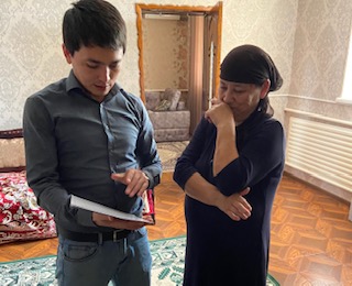 Вручение сертификата на Улучшение жилищных условий инвалидам