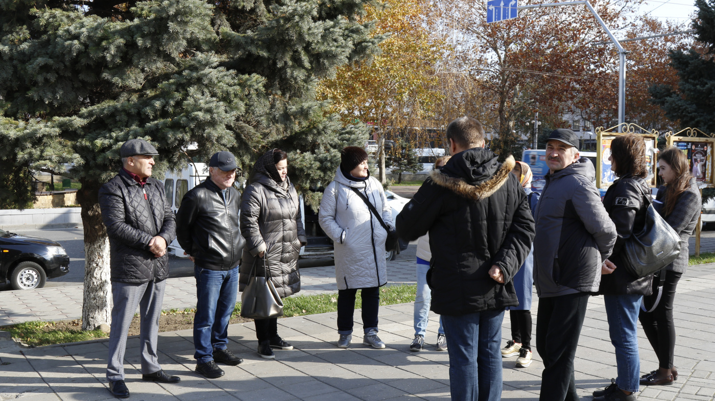 Предпенсионники прошедшие обучение в рамках федерального проекта «Старшее поколение» пробуют свои навыки на практике