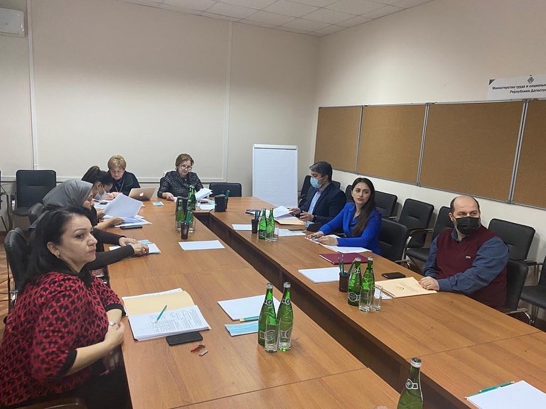 В Минтруда Дагестана прошло итоговое заседание Общественного совета по независимой оценки качества условий оказания услуг.