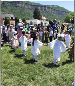 ТОРЖЕСТВА В ДЕНЬ 1 ИЮНЯ - ДНЯ ЗАЩИТЫ ДЕТЕЙ ~