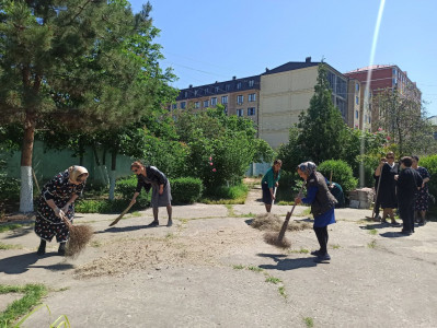 19 мая субботник на территории Центра