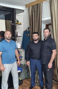 И.о. директора Зухрабов Гаджиага Джабраилович посетил семью военнослужащего лейтенанта Ильясова Тамерлана Наримановича.