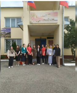 Студенты ДГПУ посетили подопечных дома-интерната "Ветеран".