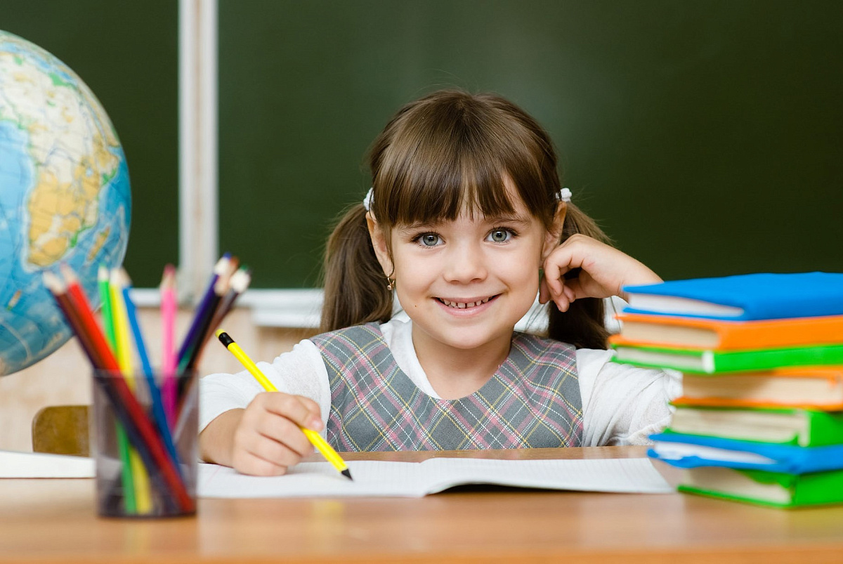 Разъяснения по назначению единовременной денежной выплаты на детей, поступающих в первый класс из малоимущих многодетных семей