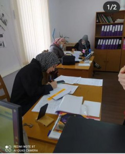 Сдают отчет и подсчитывают общее количество оказанных услуг и их стоимость.