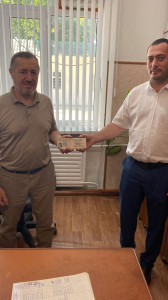 Вручение удостоверения "Ветерана Труда"