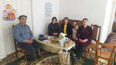 Посещение на дому подопечных и социальное обслуживание в честь Дня семьи (15 мая).