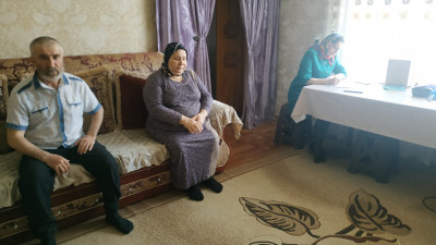 Отделение социального обслуживания детей и семей с детьми, специалисты по работе с семьёй посетили семьи погибших военнослужащих с целью уточнить перечень вопросов, требующих решения в рамках оказания им социально