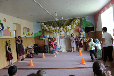 8 июля 2022г с детьми отделений временного и дневного пребывания детей и семей с детьми было проведено мероприятие «День семьи, любви и верности»