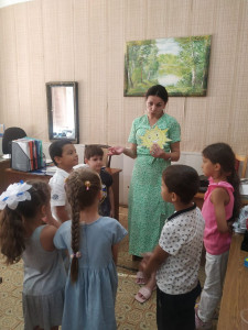 Занятие в группе "Радуга"