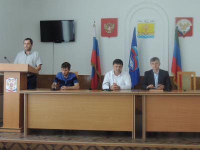 Совещание на тему "Социальный контракт"