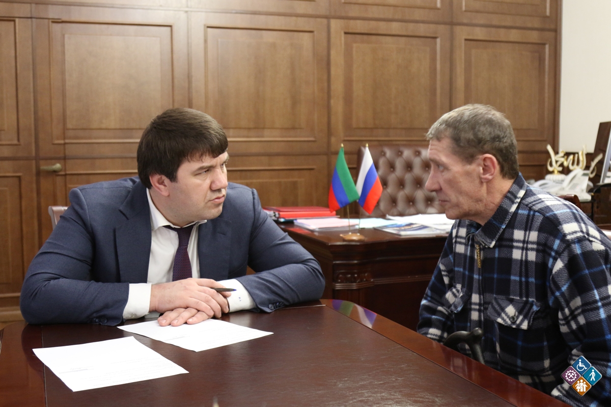 В Минтруда РД состоялся еженедельный прием граждан