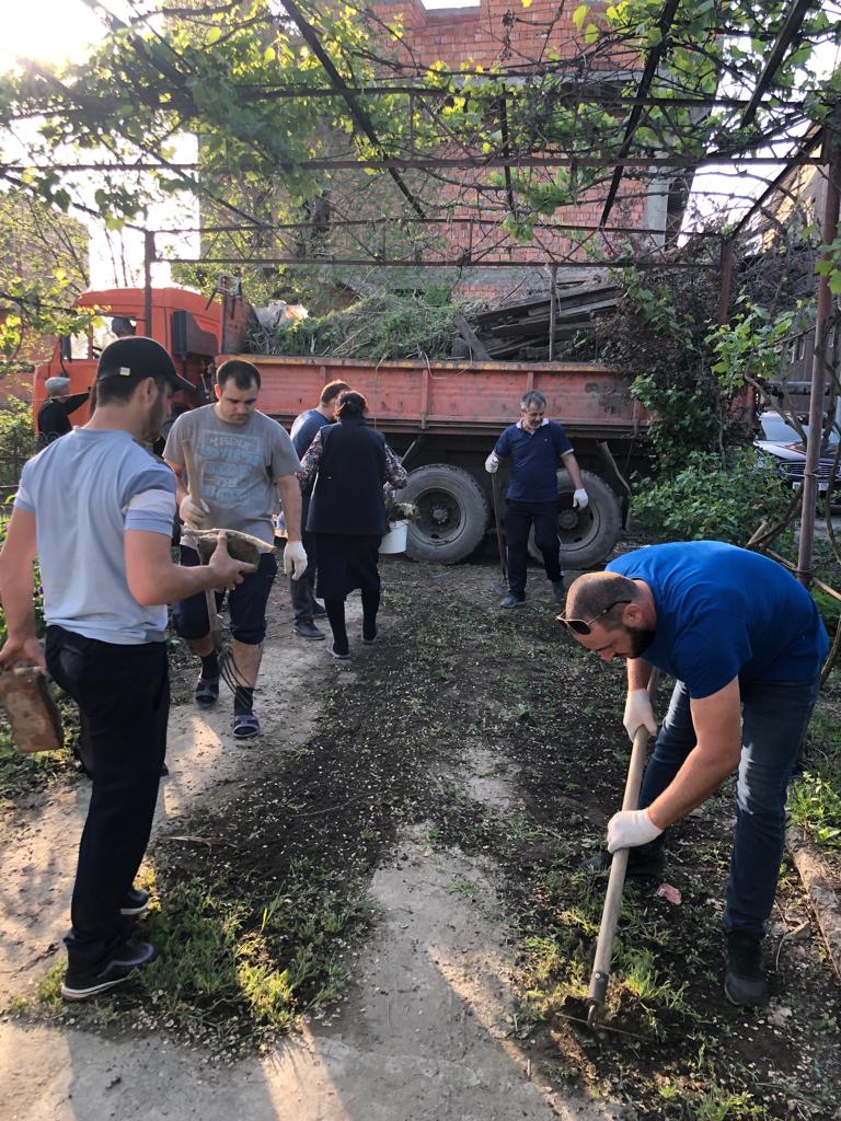 Социальные работники Минтруда готовят ветеранов ВОВ к празднованию 76-летия Великой Победы.