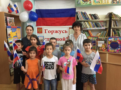 Экскурсия в Детскую библиотеку с тематическим занятием