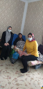 Сегодня 05.03.2022 Социальныйе работники отделения 10 село Куруш в предверие праздника 8 марта поздравили вдову ВОВ Алискерову Ш.Р