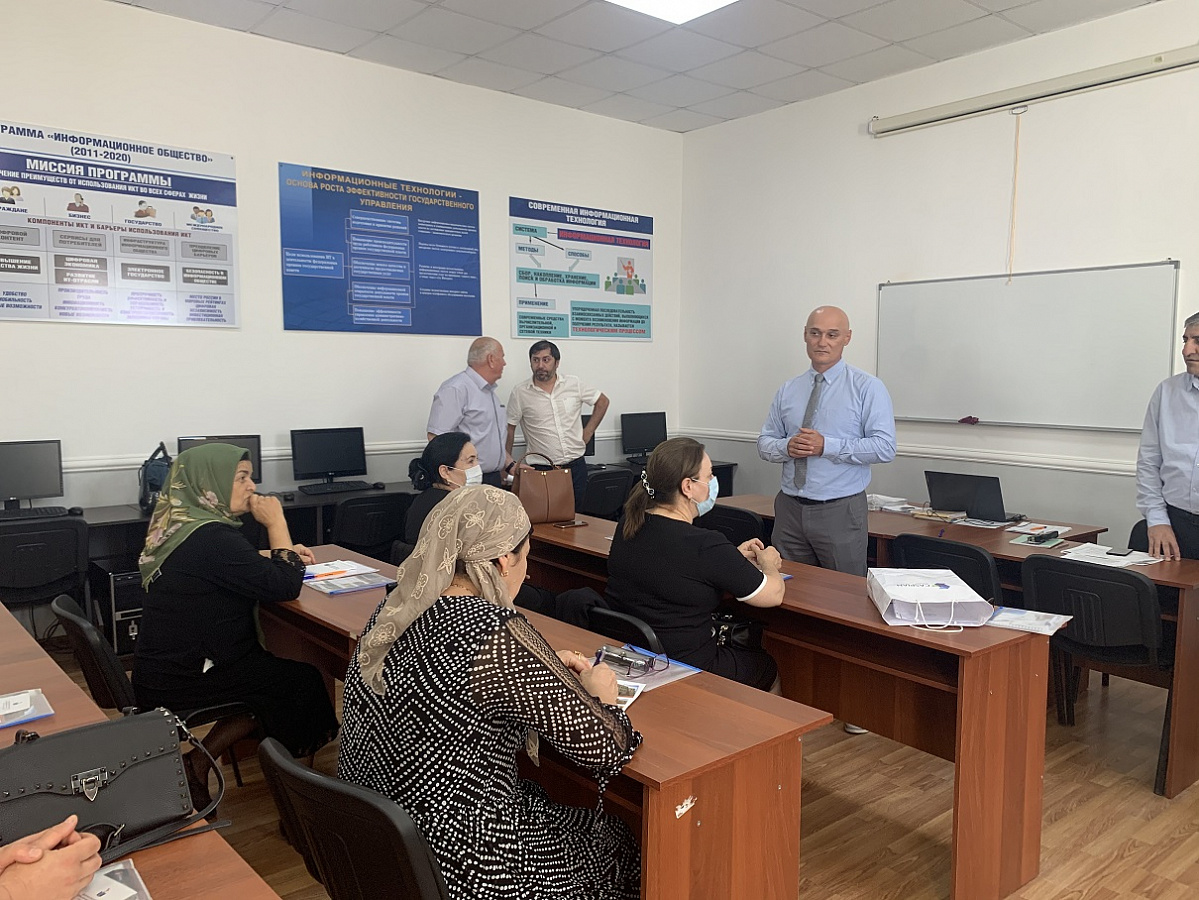  Минтруда Дагестана обеспечило профессиональным обучением более 1500 безработных в рамках нацпроекта «Демография» 