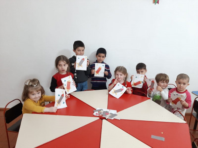 Аппликация: "Ракета"