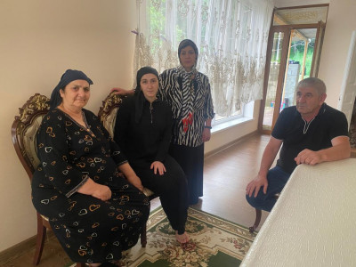 Посещение семей, погибших военнослужащих.