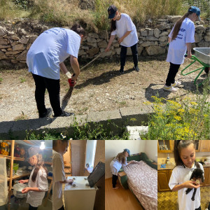 Волонтёры навещают пожилых людей!!!