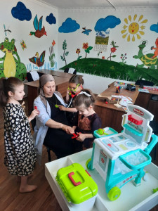 Занятие на тему: «Айболит в гостях у детей».